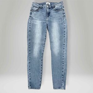 Pistola Light Wash Blue Faded Skinny Jeans Mid Rise Waist size 28
